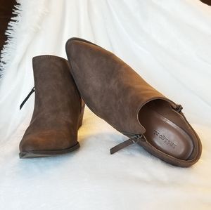 Indigo Rd - Irdallin Booties Women's